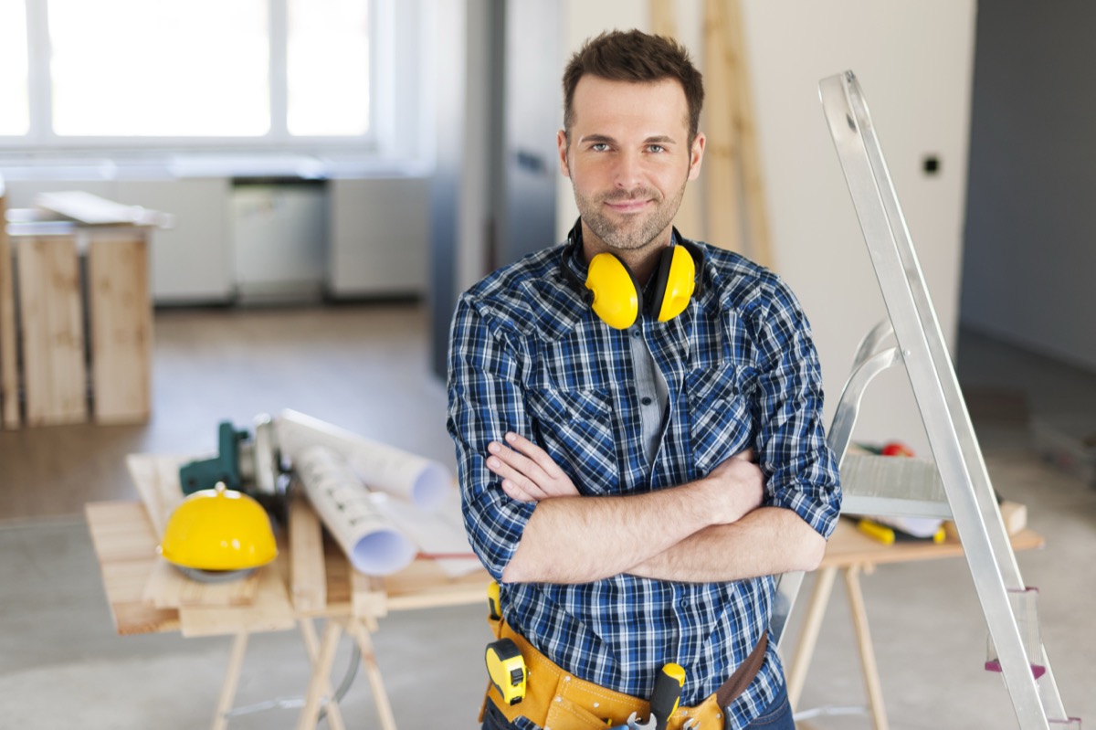 Handwerker aus der Baubranche als Decotec-Vertriebspartner
